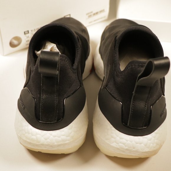 Y-3 Ultraboost Yohji Yamamato - Picture 4 of 12